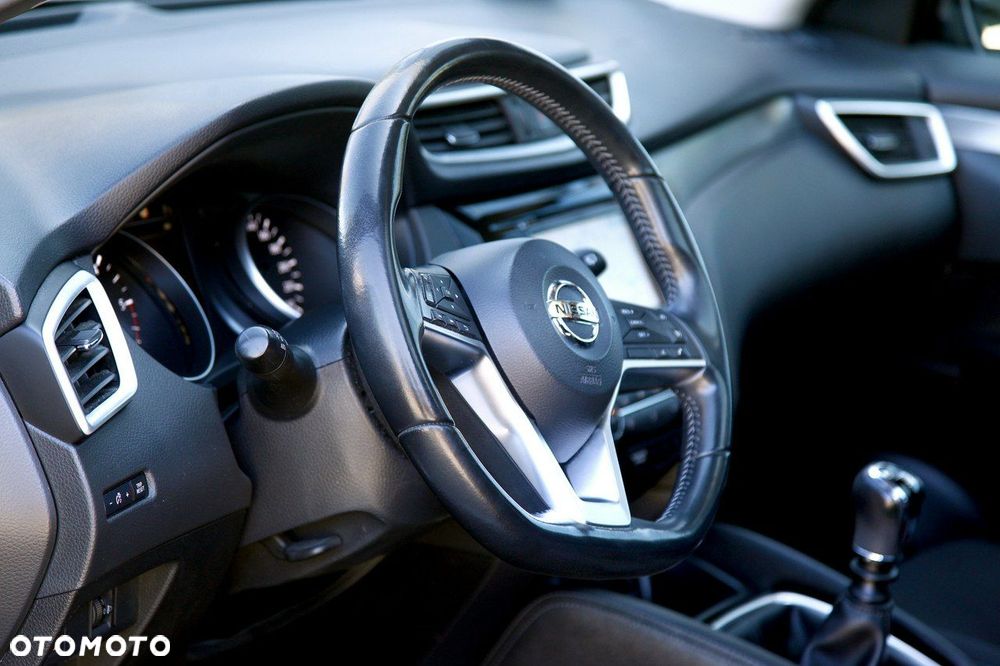 Nissan Qashqai - 14