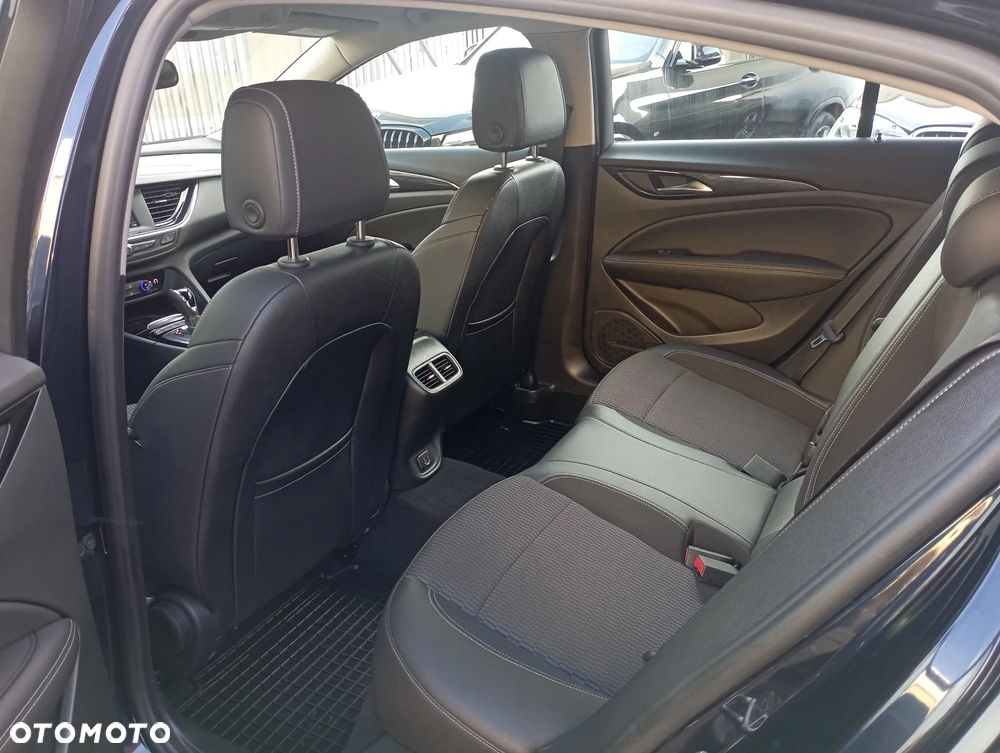 Opel Insignia CT 1.5 T Elite S&S - 11
