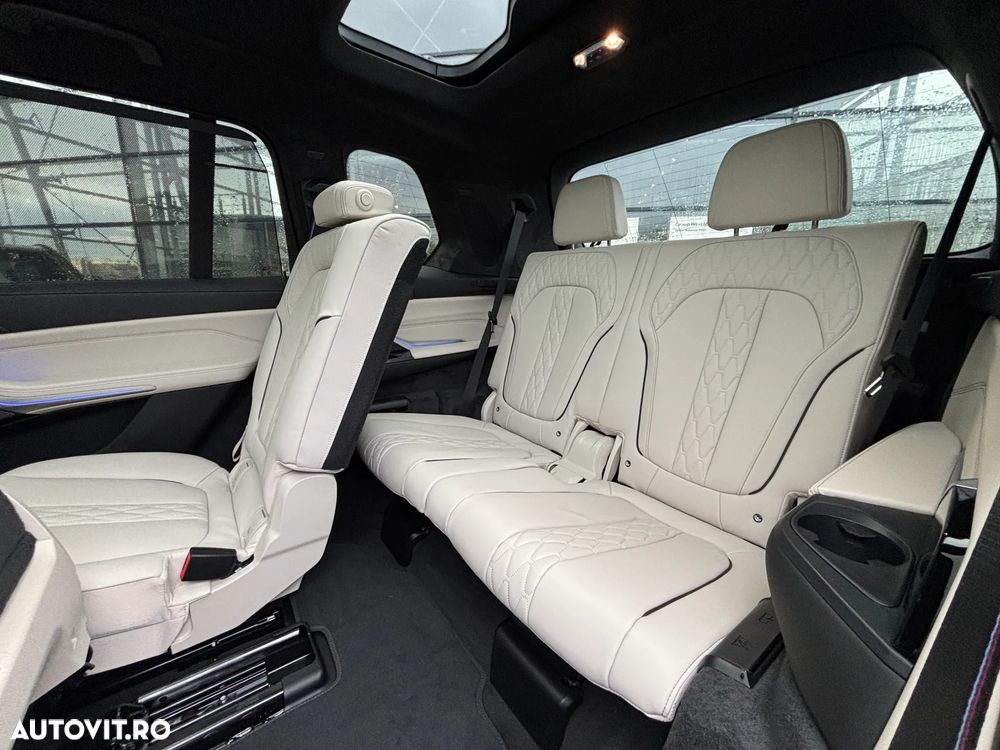 BMW X7 xDrive40d - 11