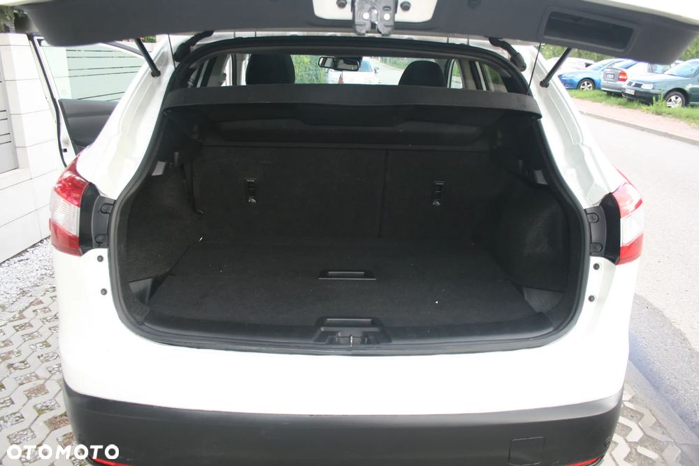 Nissan Qashqai 1.2 DIG-T Tekna EU6 - 15