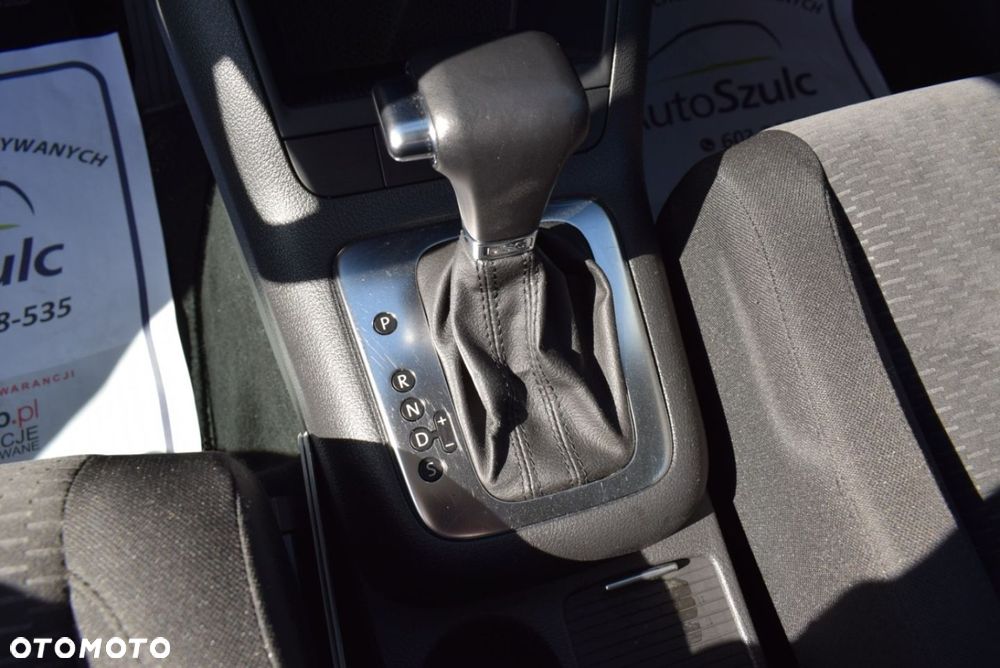 Volkswagen Golf Plus - 28