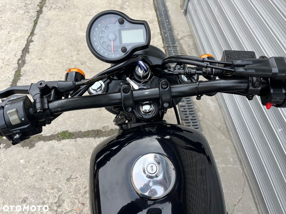 Hyosung GV - 32