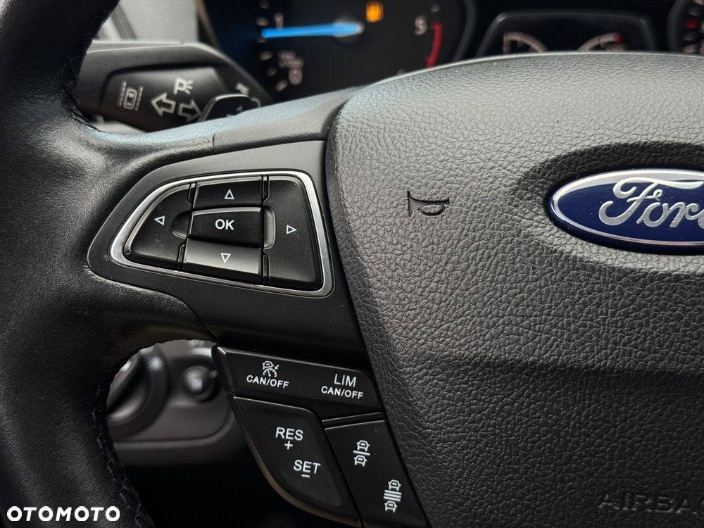 Ford Kuga 2.0 TDCi AWD Titanium - 24