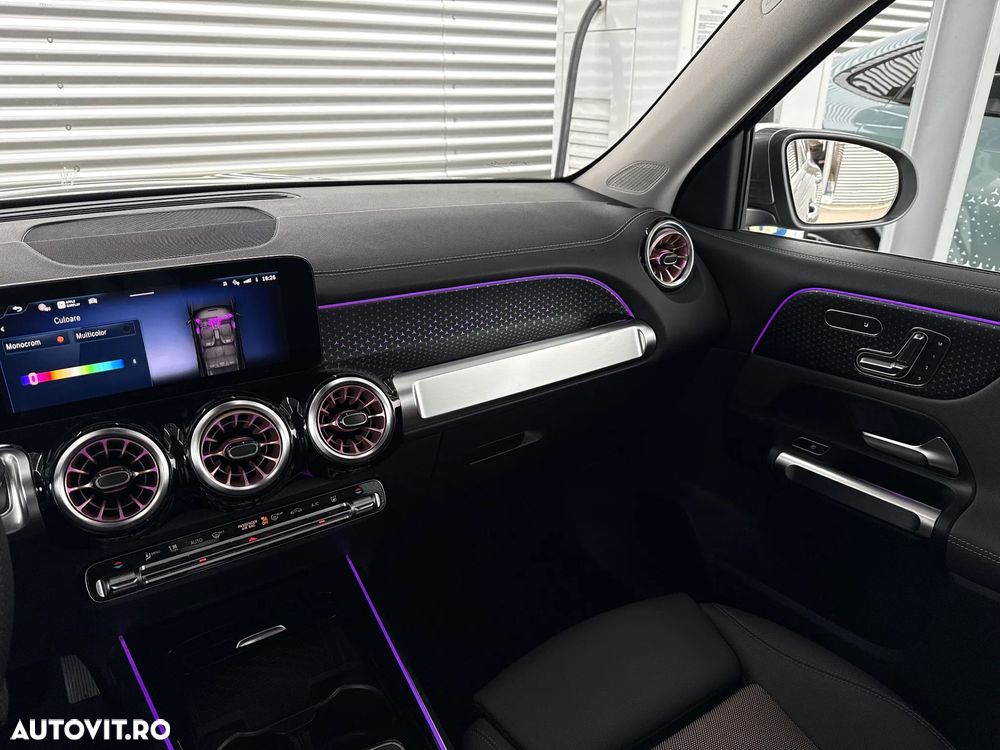 Mercedes-Benz EQB 250+ Electric Art - 12