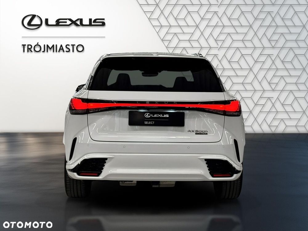 Lexus RX - 5