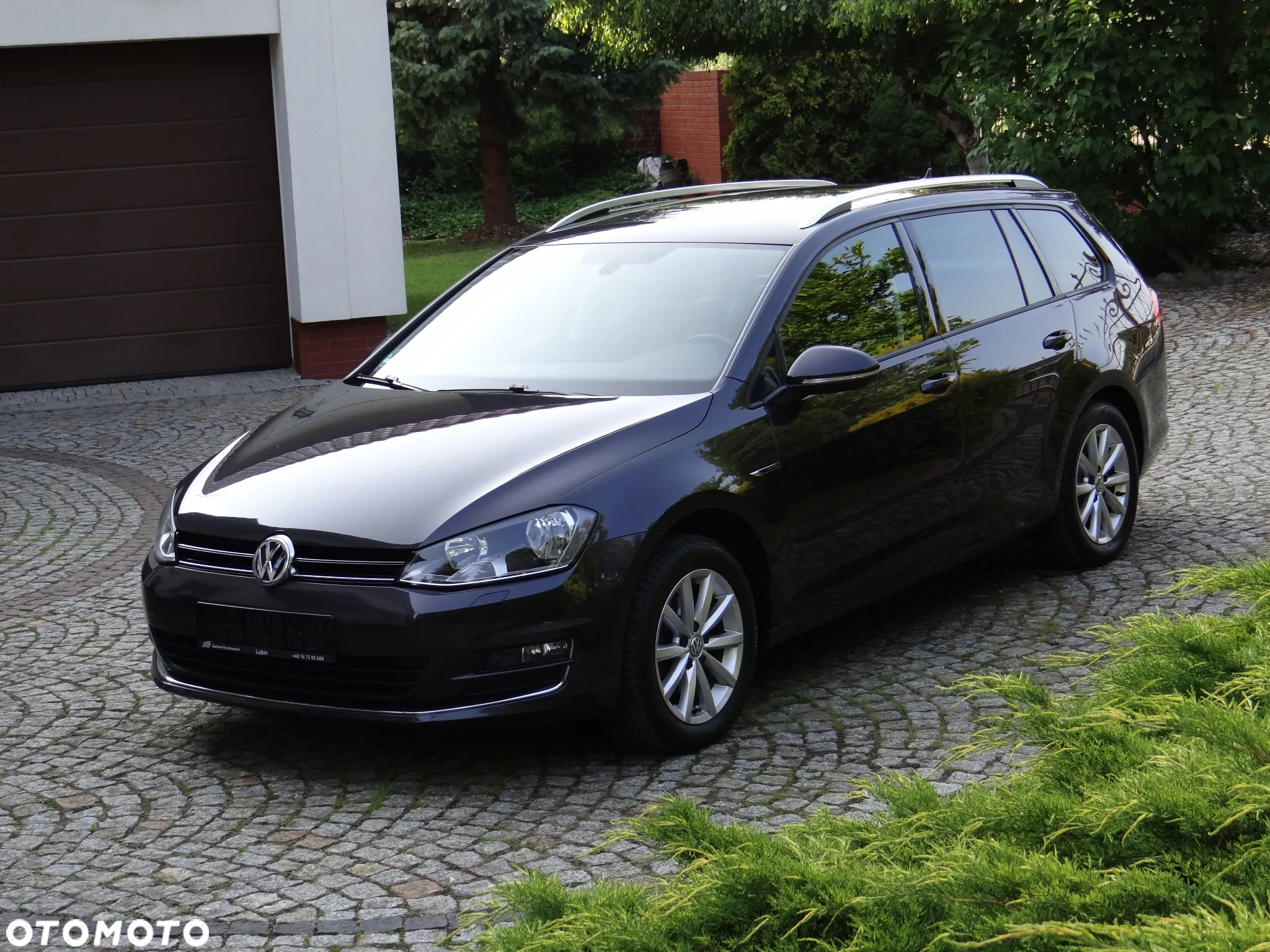 Volkswagen Golf 1.6 TDI BlueMotion Technology Lounge - 4