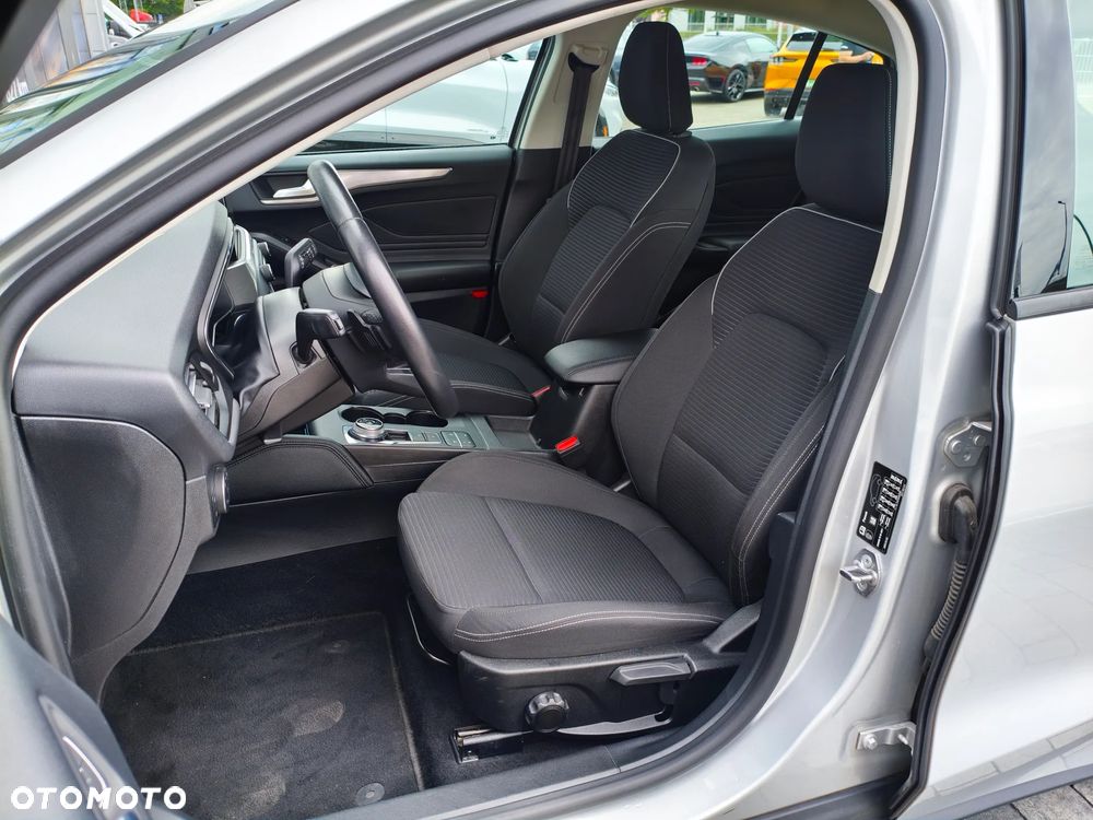 Ford Focus 1.0 EcoBoost SYNC Edition ASS PowerShift - 9