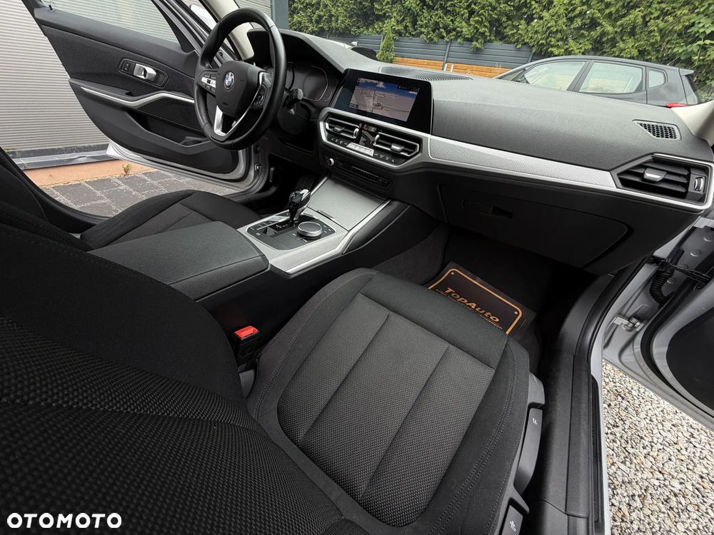 BMW Seria 3 320d Advantage - 15