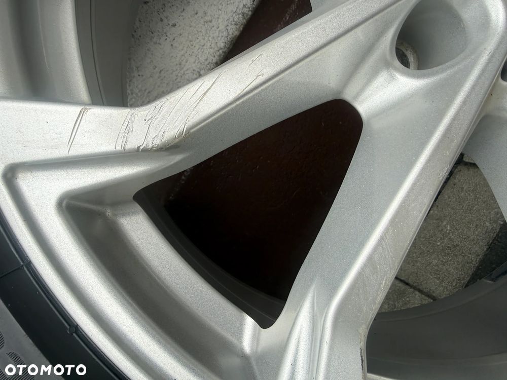 245 40 19 / VW Arteon Passat Skoda SuperB AUDI A4 A5 A6 BMW 3 G20 G21 5 G30 G31 / 5x112 / POLECAM - 5