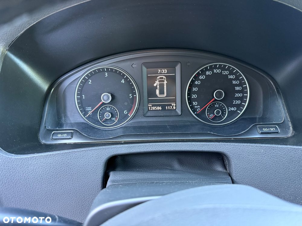 Volkswagen Caravelle - 22