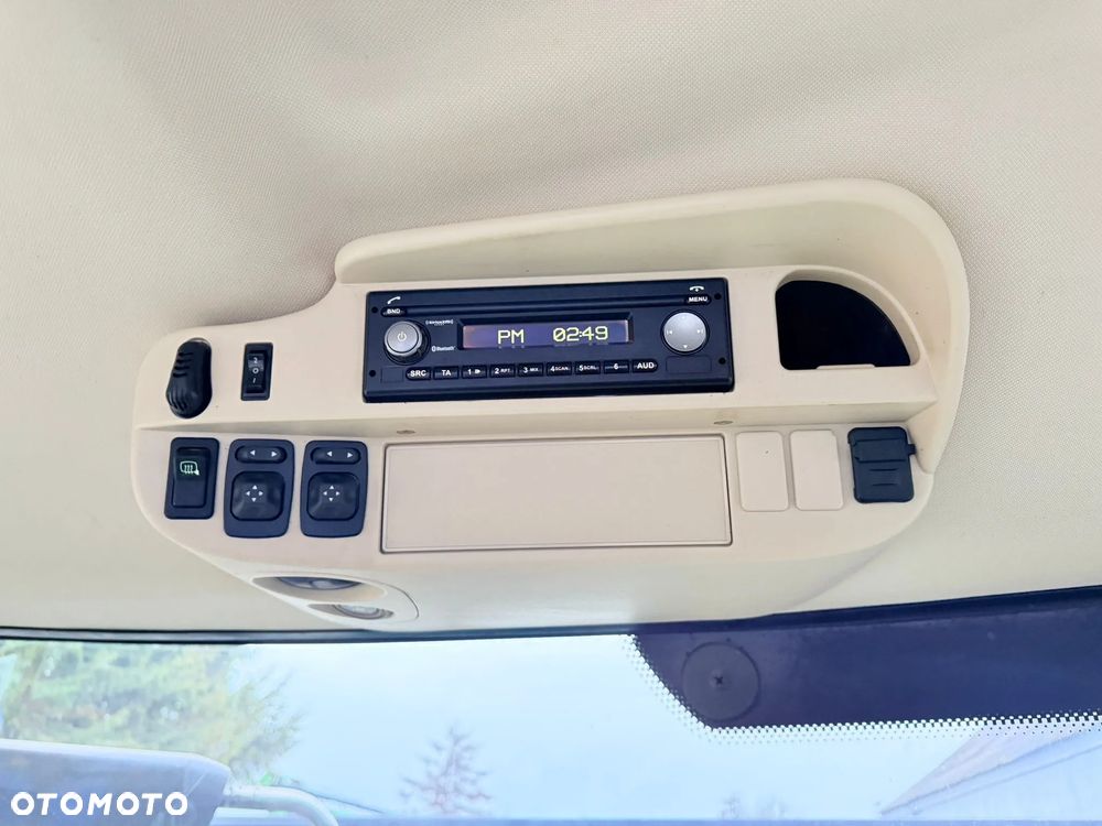 John Deere 6195 R - 12