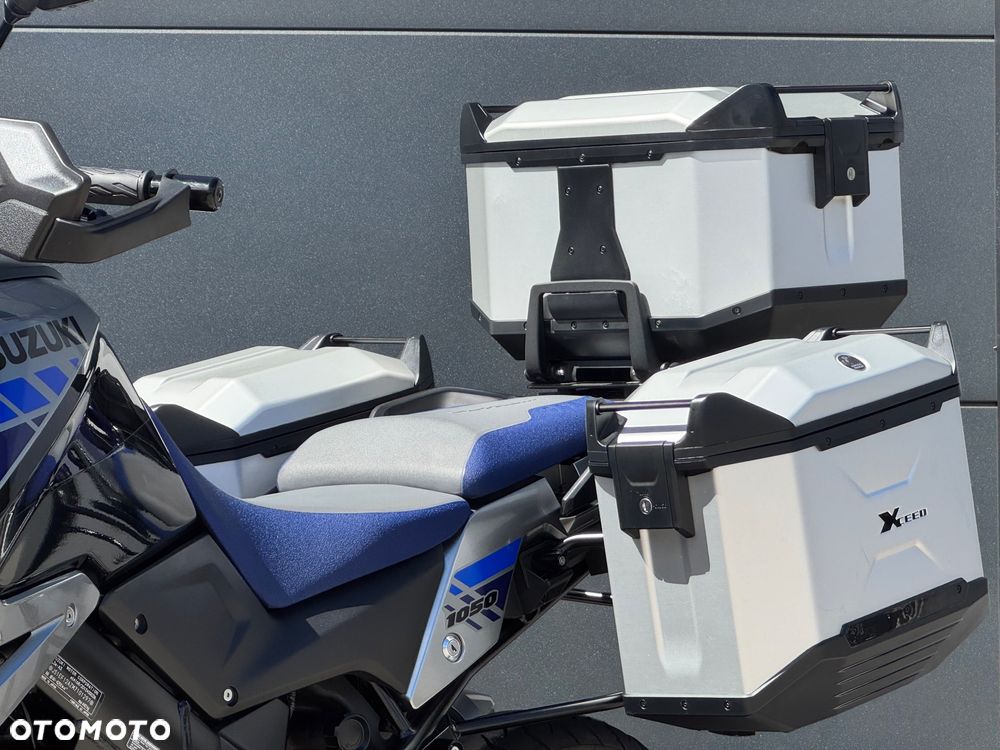 Suzuki V-STROM - 33