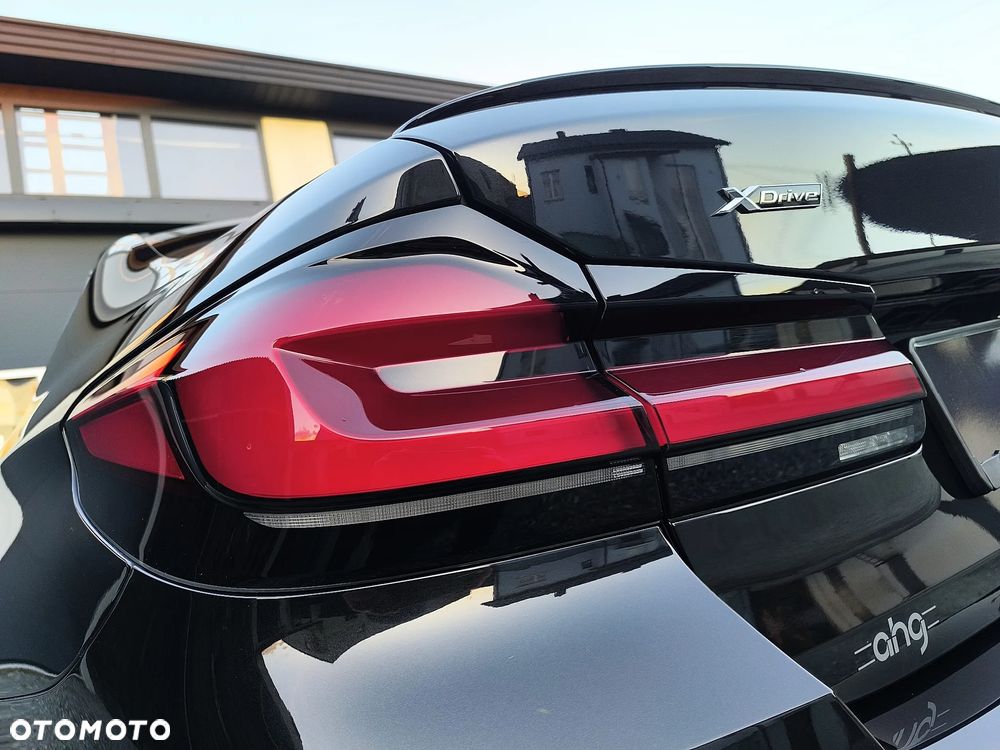 BMW Seria 5 530d xDrive M Sport Edition - 15