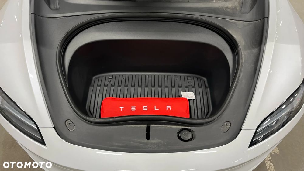 Tesla Model 3 Langstreckenbatterie Allradantrieb Dual Motor - 15