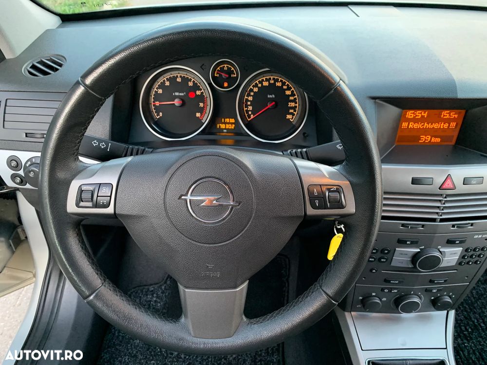 Opel Astra Classic 1.6i - 16