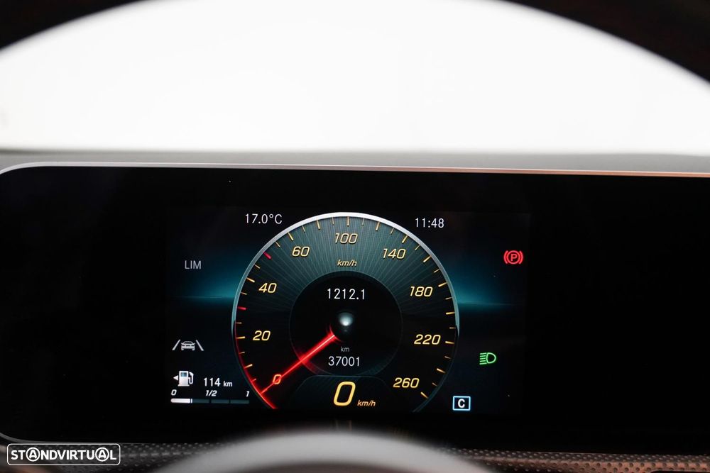 Mercedes-Benz A 160 AMG Line - 9