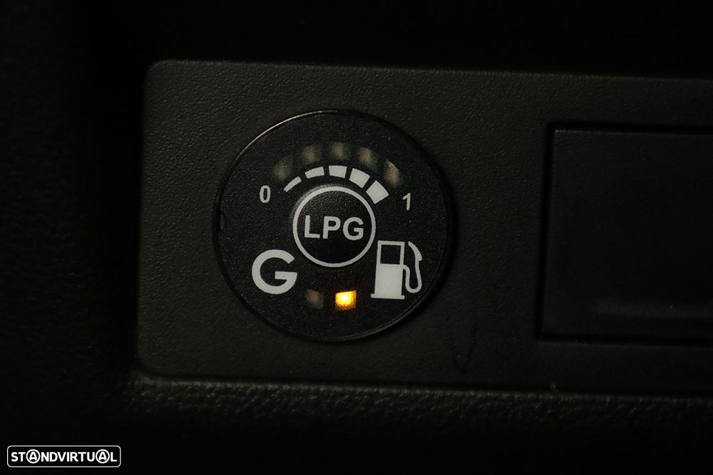 Renault Captur 1.0 TCe Techno Bi-Fuel - 21