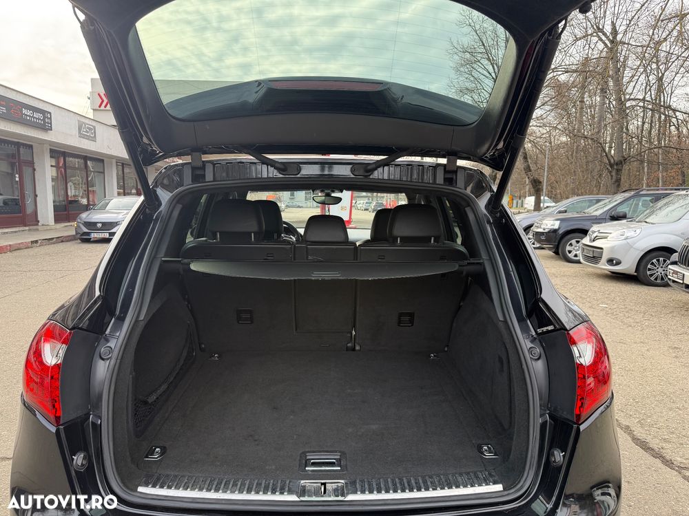 Porsche Cayenne Tiptronic S - 13