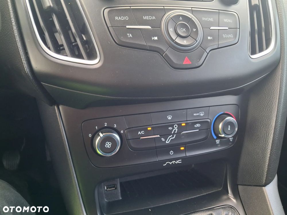 Ford Focus 1.0 EcoBoost 99g Gold X (Edition Start) - 17