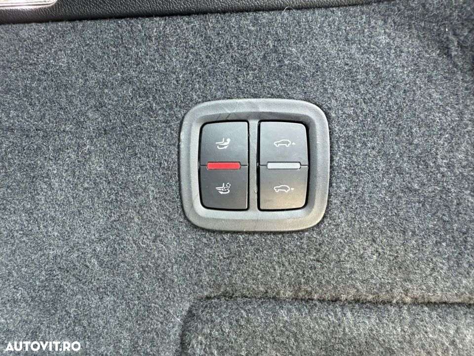 Porsche Cayenne - 29