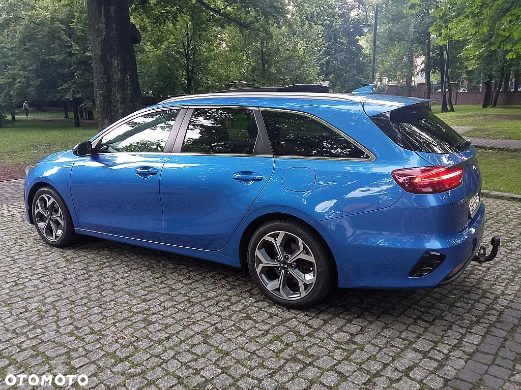Kia Ceed SW 1.4 T-GDI DCT OPF Platinum Edition - 3