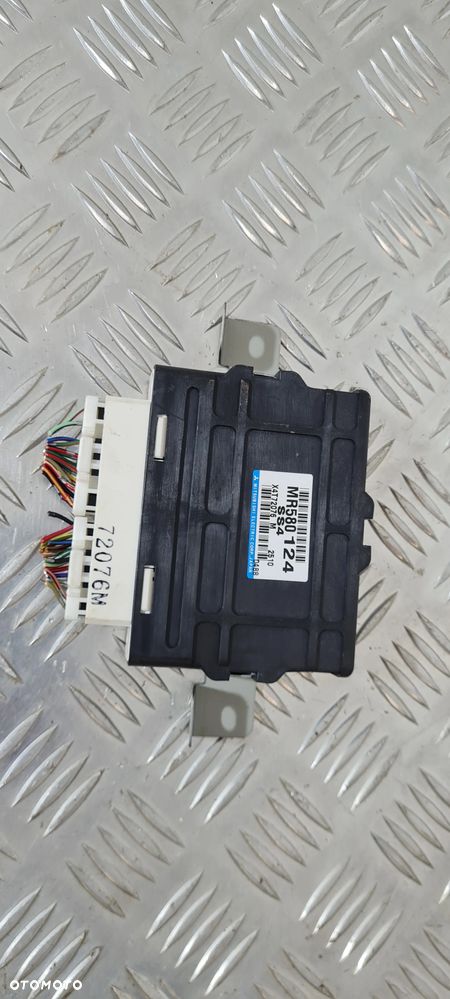 Mitsubishi Pajero III Moduł Sterownik - 1