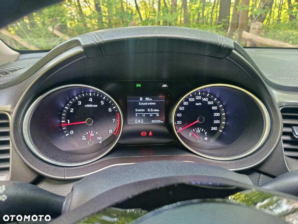 Kia Ceed - 7