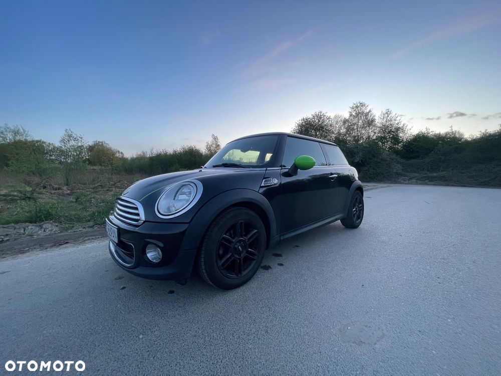 MINI ONE Standard - 13