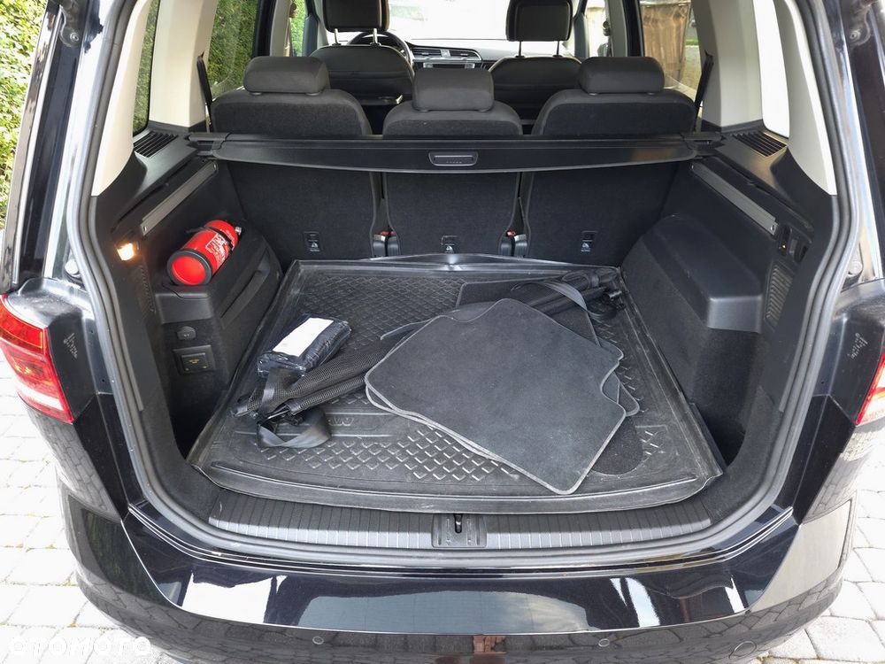Volkswagen Touran 2.0 TDI BMT Highline DSG - 34