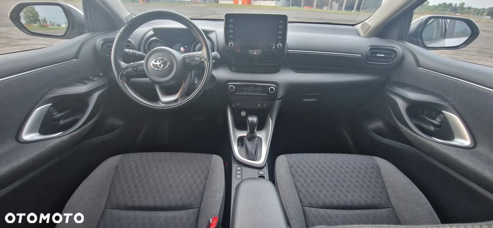 Toyota Yaris - 9