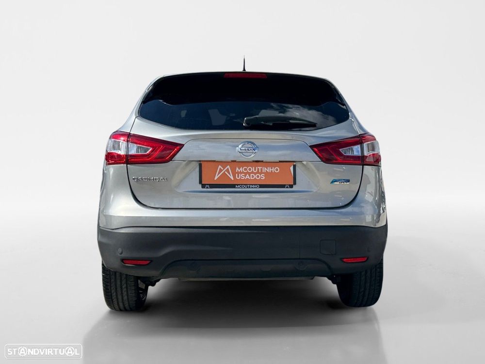 Nissan Qashqai 1.5 dCi N-Connecta 18 - 4