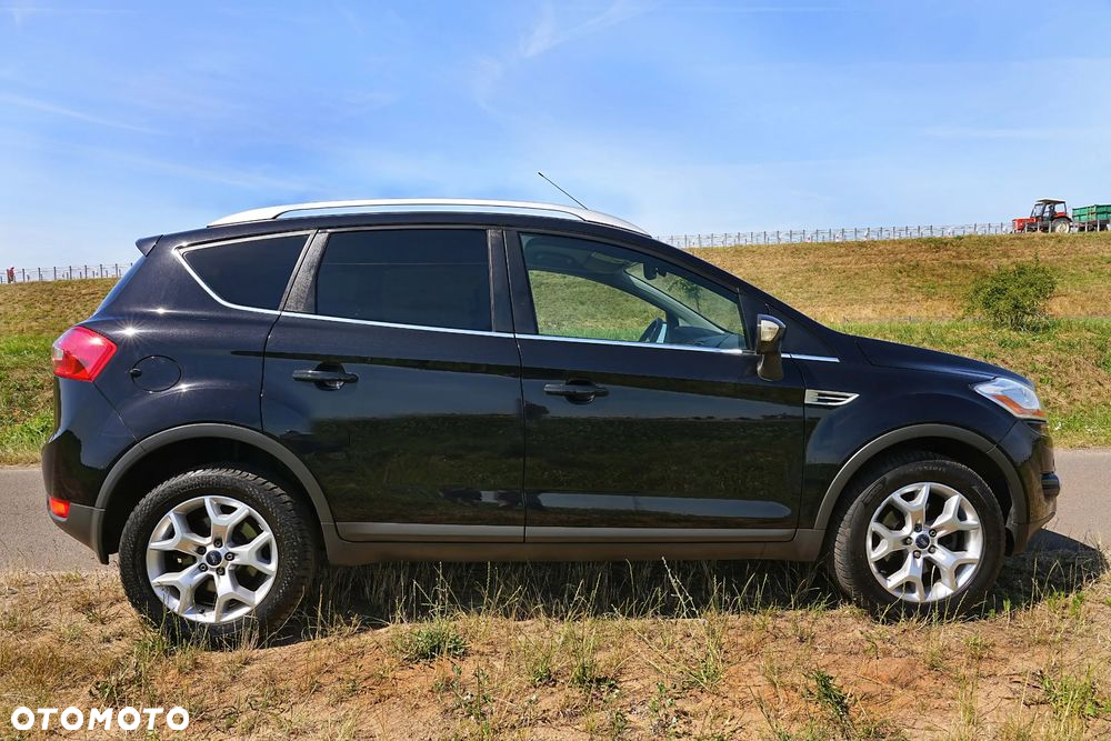 Ford Kuga 2.0 TDCi 4x4 Titanium - 13