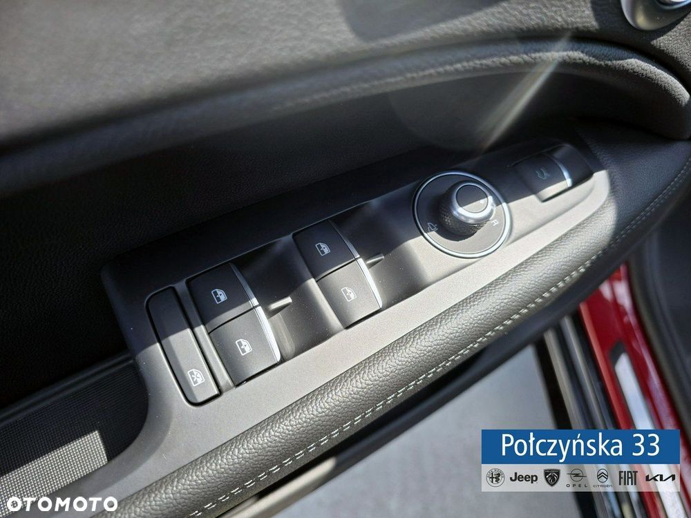 Alfa Romeo Stelvio - 13