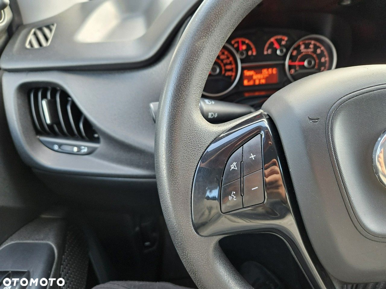 Fiat Doblo Kombi 1.4 T-Jet Active - 33