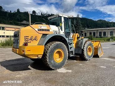 Dezmembrare utilaje de constructii LIEBHERR 1544 - 1