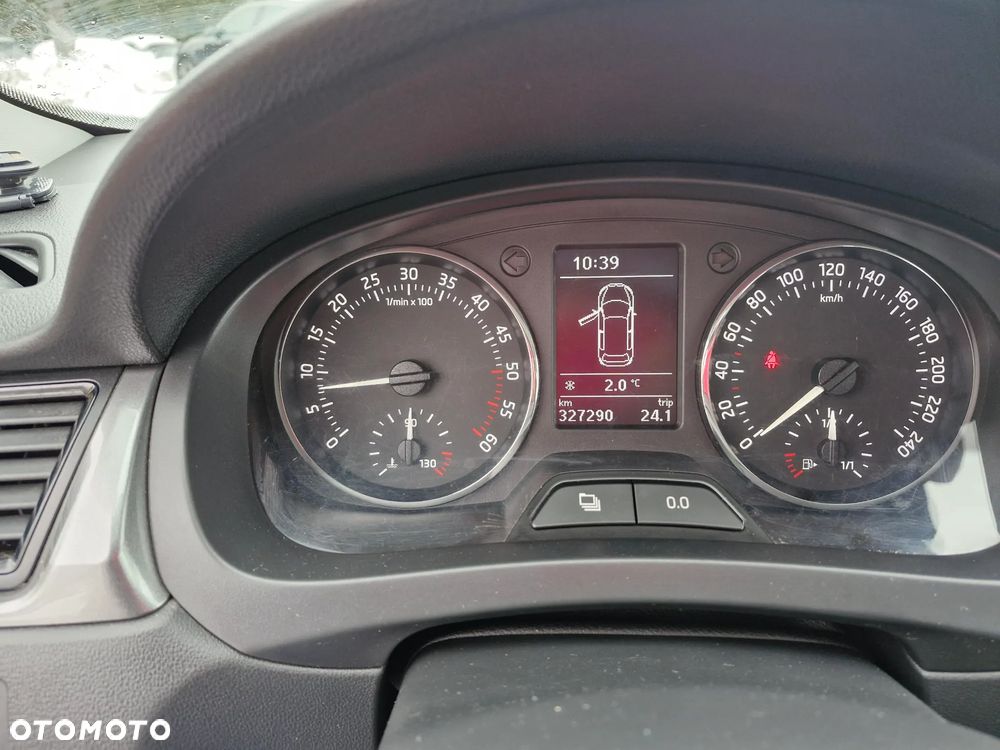 Skoda RAPID 1.6 TDI DPF Active - 15