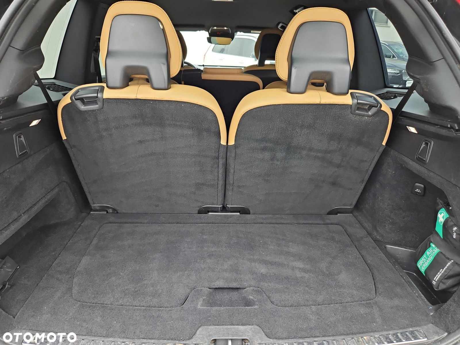 Volvo XC 90 D5 AWD Inscription 7os - 31