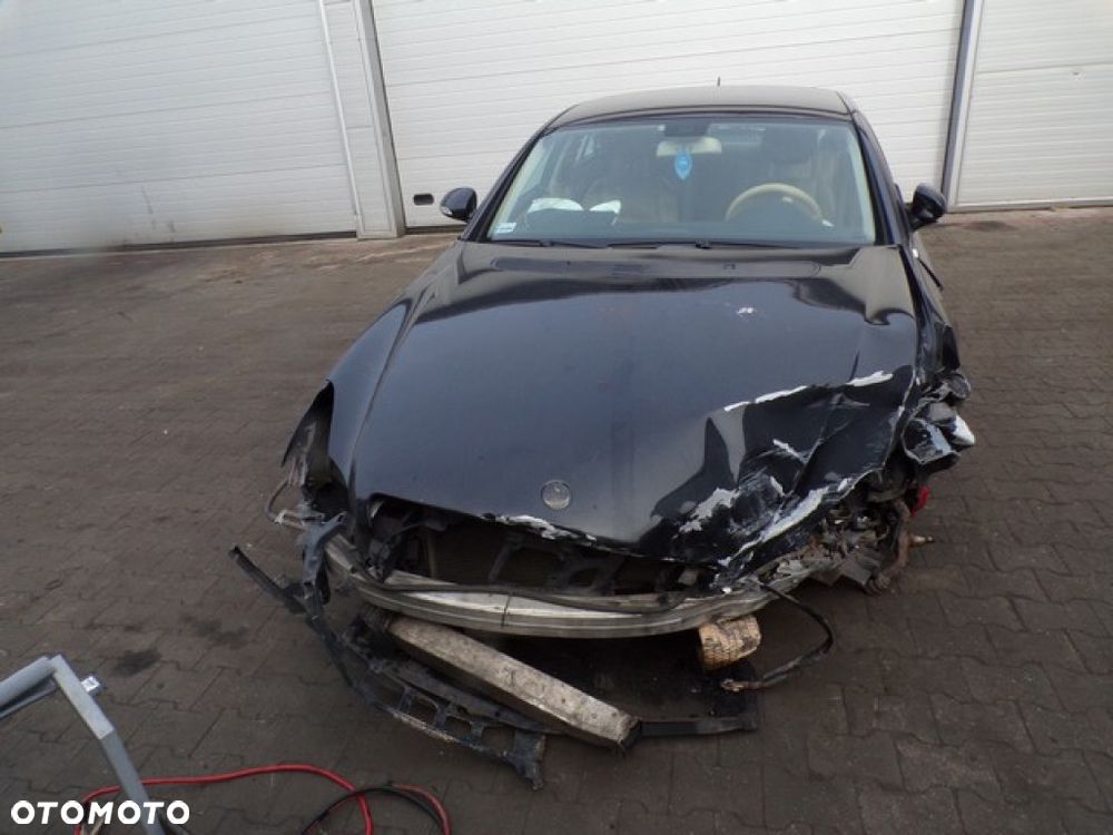 Części- Mercedes CLS C219 3.0 CDI 224 KM 06R - 2