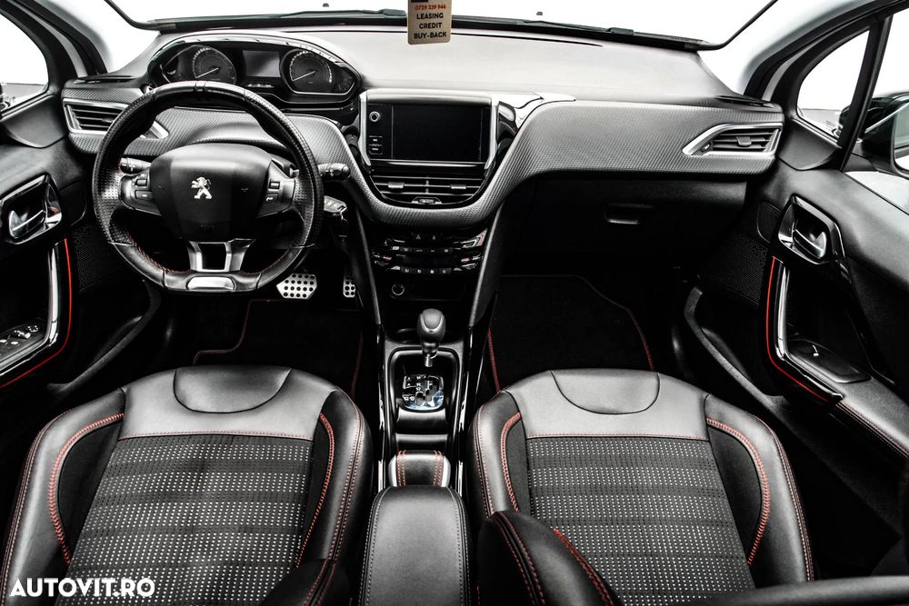 Peugeot 2008 1.2 PureTech Turbo EAT6 S&S GT-Line - 7