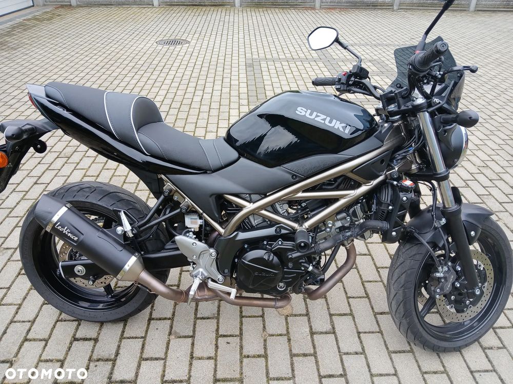 Suzuki SV - 10