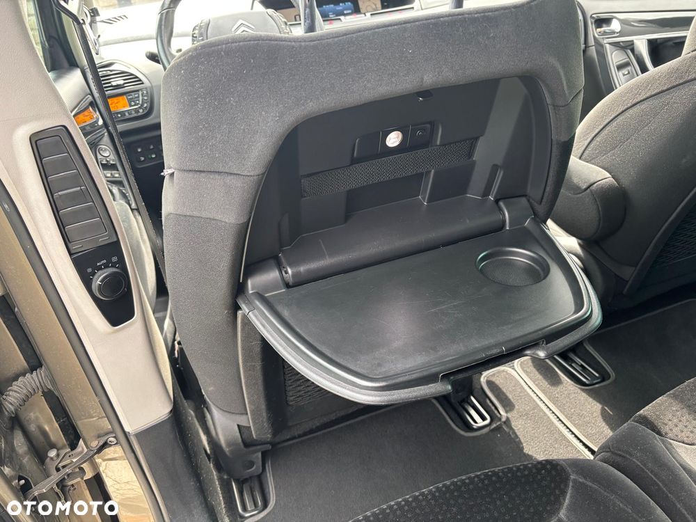 Citroën C4 Grand Picasso 2.0 HDi Exclusive - 20