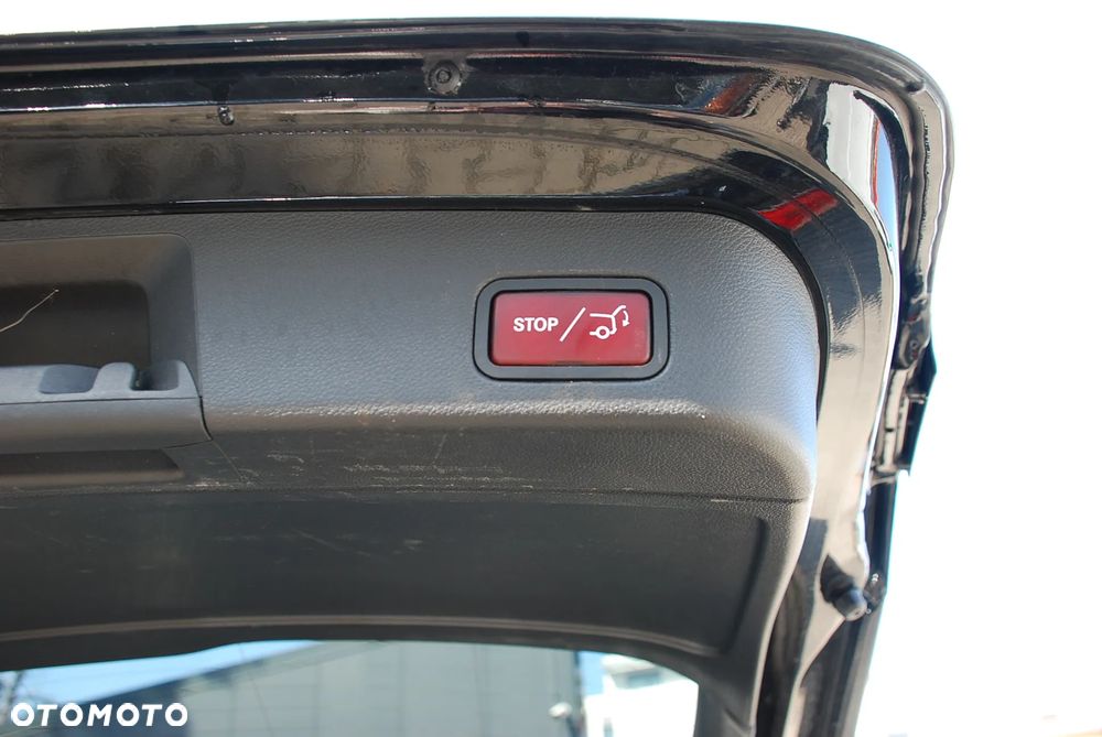 Mercedes-Benz GLE 250 d 4-Matic - 28