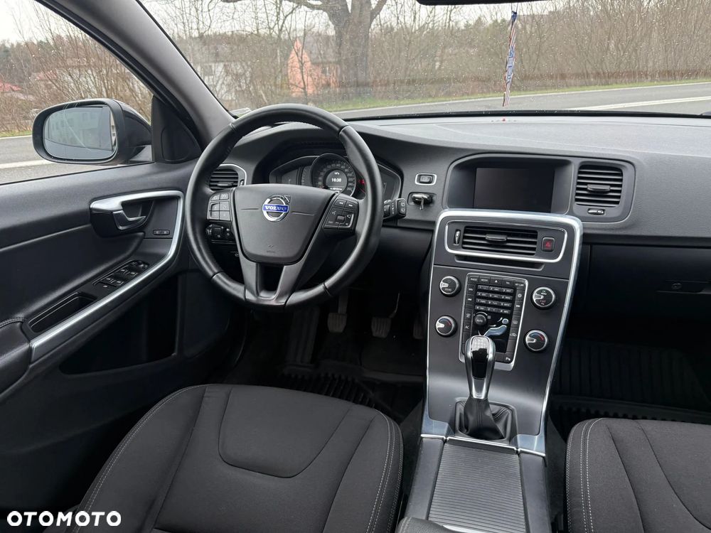 Volvo V60 - 28