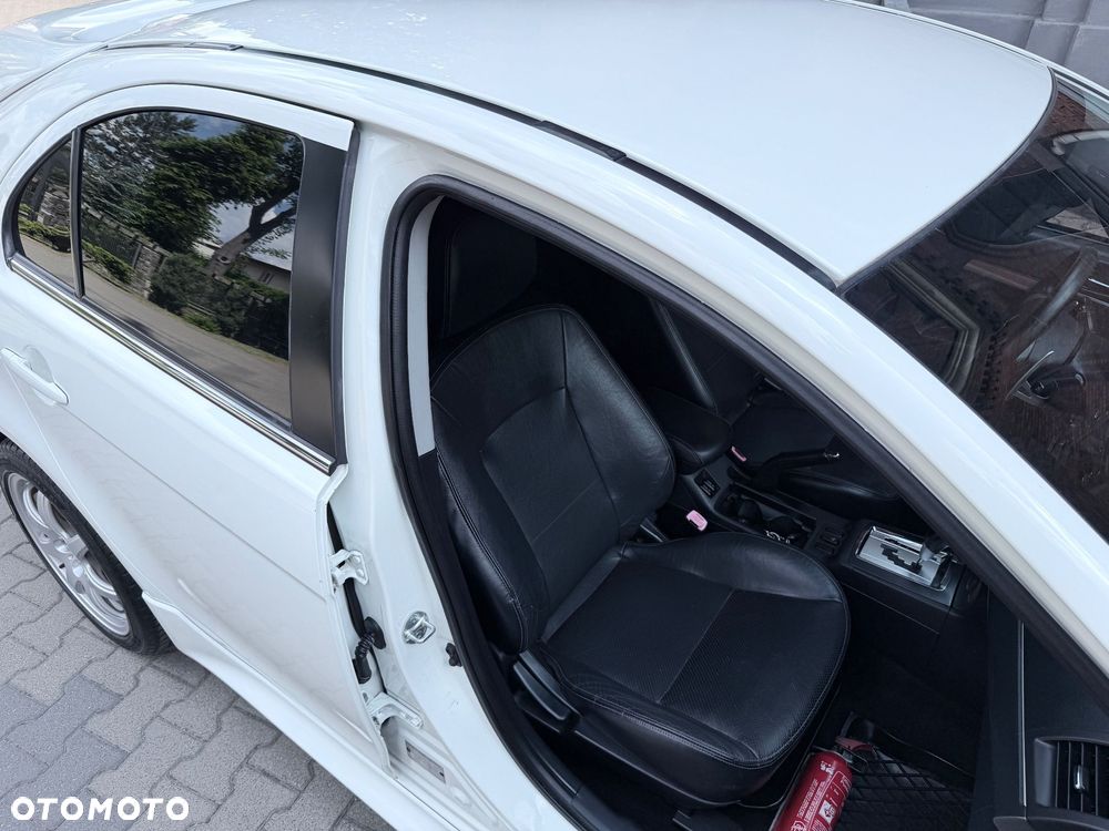 Mitsubishi Lancer 1.8 CVT Instyle - 8