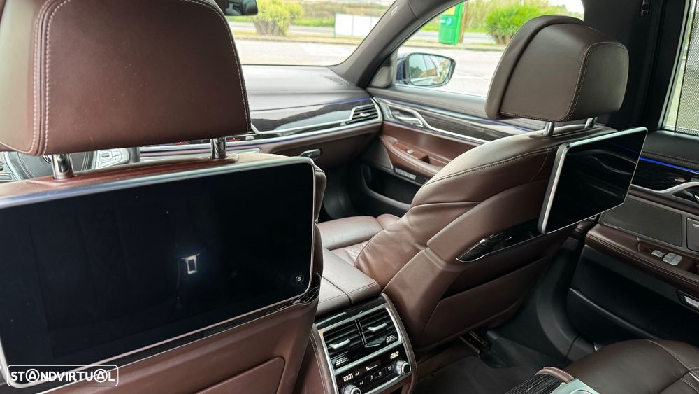 BMW 730 d Pack M - 10