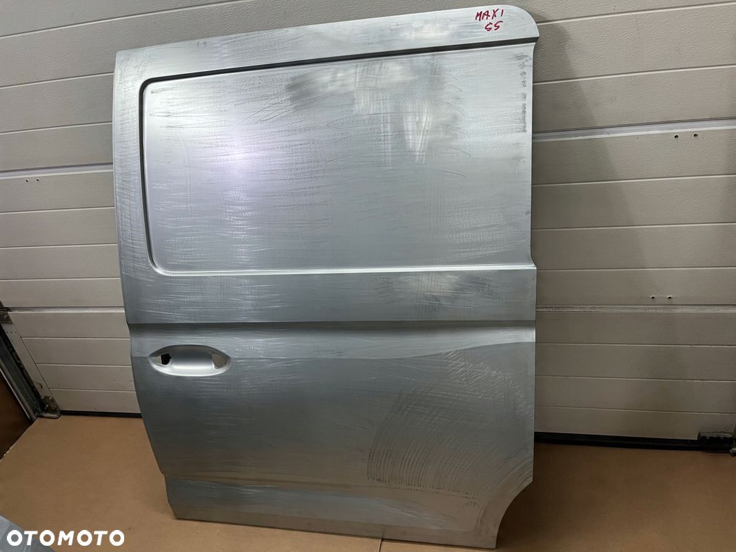 DRZWI BOCZNE VW CADDY MAXI 2K7 PRZESUWNE 2022-23r - 1