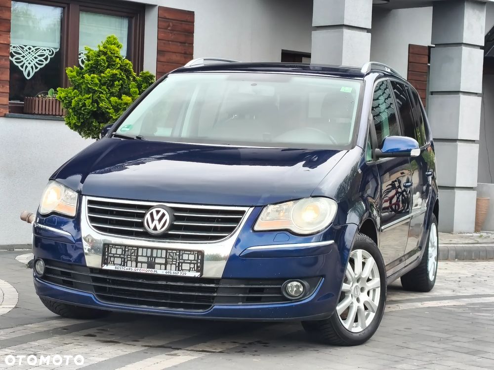 Volkswagen Touran 2.0 TDI DPF Highline - 3
