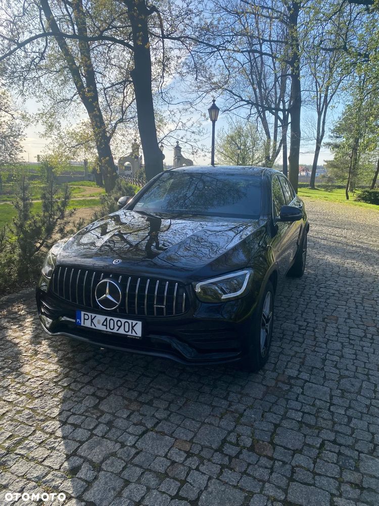 Mercedes-Benz GLC - 1