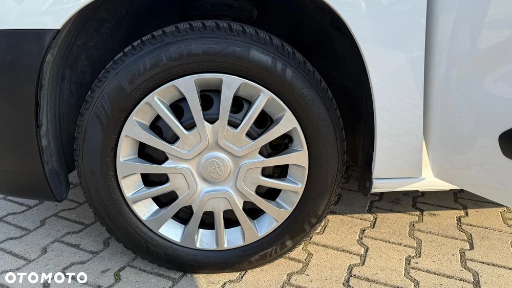 Toyota Proace City Verso Long 1.5 D-4D Family - 18