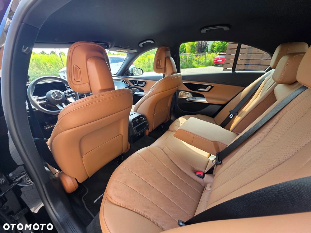 Mercedes-Benz Klasa E 220 d mHEV 4-Matic AMG 9G-Tronic - 22